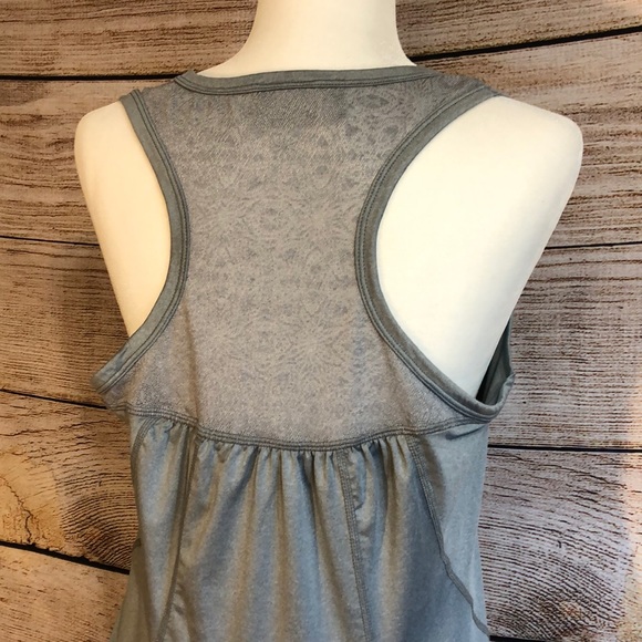 Athleta Velocity Tank - Picture 8 of 10